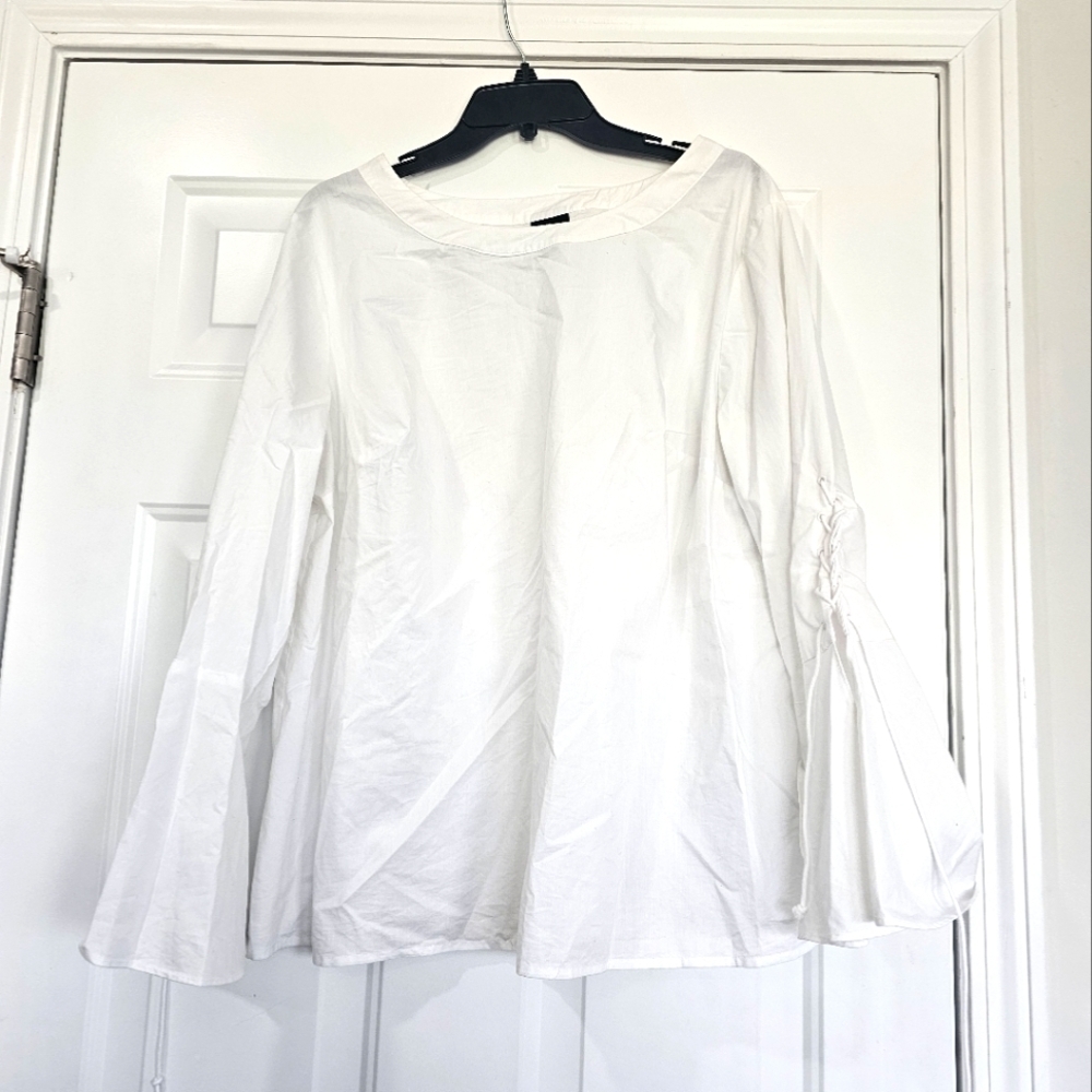 Worthington Woman top with 3/4 sleeves with laces you can tie Fairycore